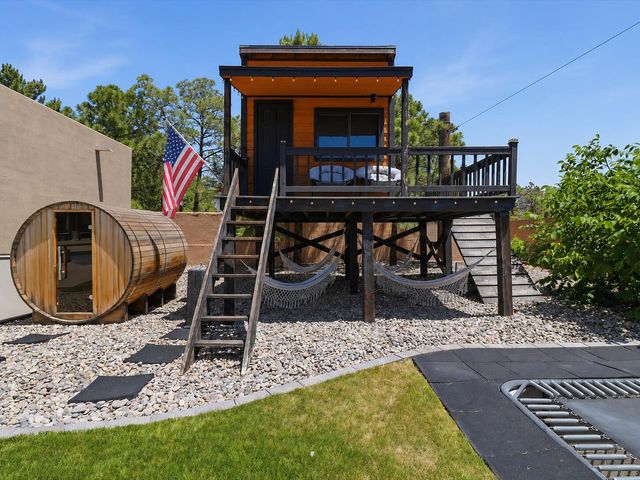 7200 Elena Drive NE, Albuquerque, NM 87113
