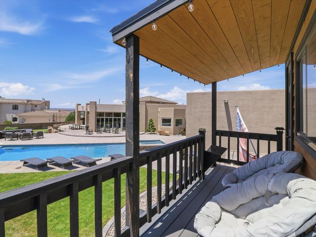 7200 Elena Drive NE, Albuquerque, NM 87113