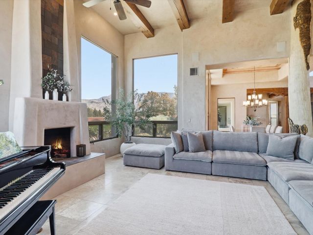7200 Elena Drive NE, Albuquerque, NM 87113