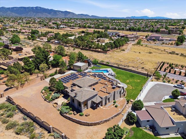 7200 Elena Drive NE, Albuquerque, NM 87113