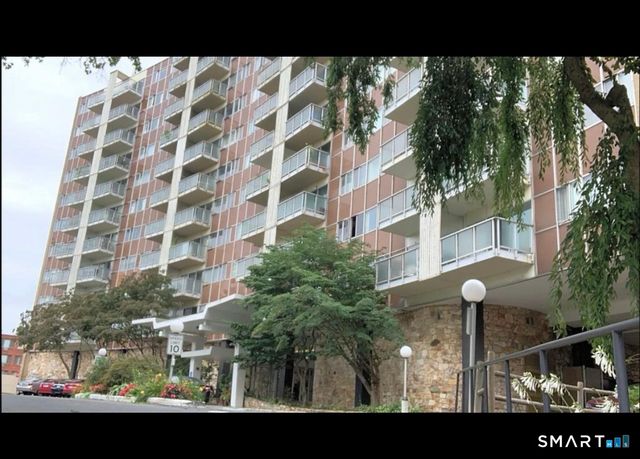 30 Woodland Street 5J, Hartford, CT 06105