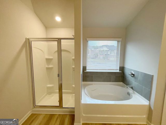 928 Yancey Court, Loganville, GA 30052