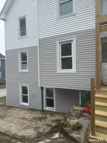 104 Norwich Avenue, Norwich, CT 06360