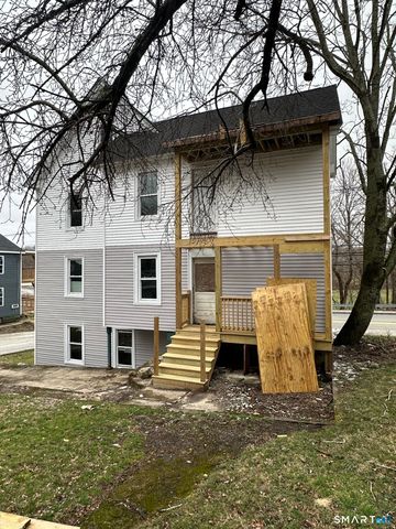 104 Norwich Avenue, Norwich, CT 06360