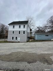 104 Norwich Avenue, Norwich, CT 06360