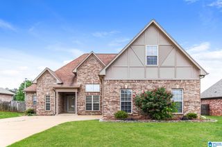 332 TANGLEWOOD CIRCLE, Alabaster, AL 35007