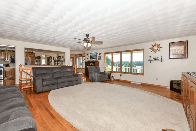 9702 W State Road 81, Beloit, WI 53511