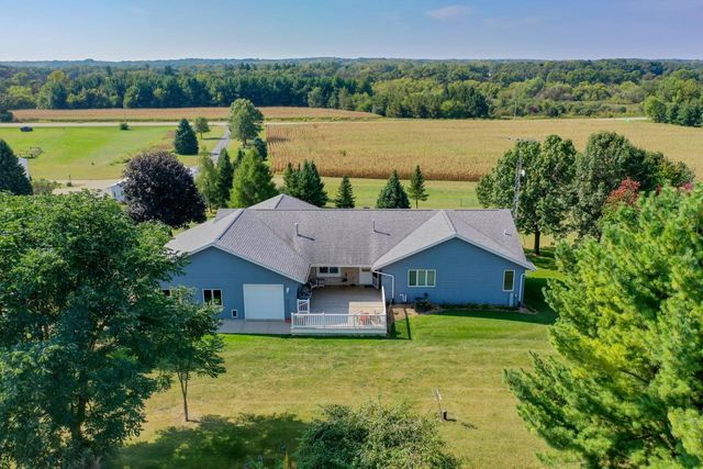 9702 W State Road 81, Beloit, WI 53511