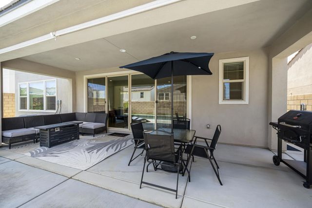 35848 Cannon Drive, Palm Desert, CA 92211