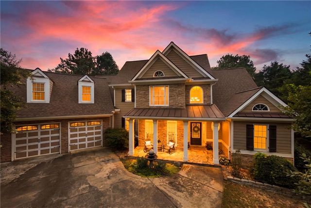 8805 Saddle Trail, Ball Ground, GA 30107