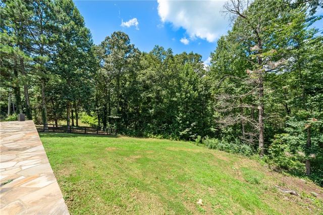 8805 Saddle Trail, Ball Ground, GA 30107