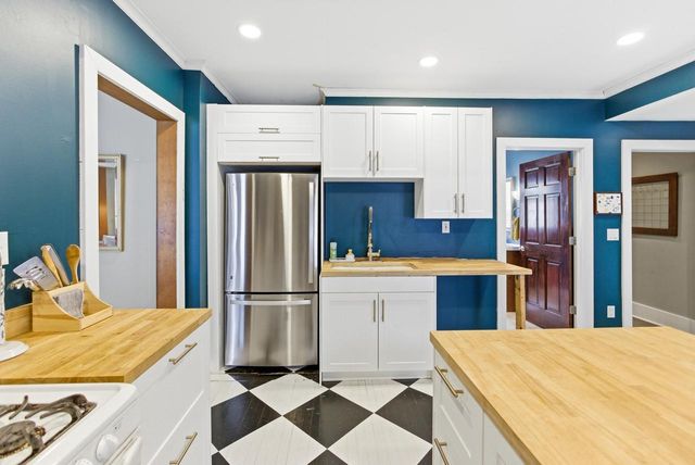536 61st STREET, Wauwatosa, WI 53213