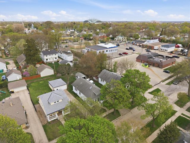 536 61st STREET, Wauwatosa, WI 53213