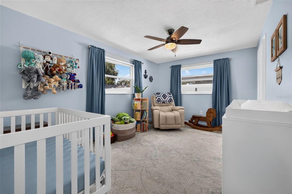 Image 20 of property listing at 1737 STARLIGHT DRIVE, Clearwater, FL 33755