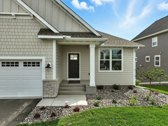 10180 Shadyview Lane N, Maple Grove, MN 55311