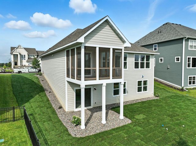 10180 Shadyview Lane N, Maple Grove, MN 55311