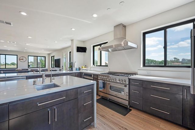 3885 Jefferson Blvd, West Sacramento, CA 95691