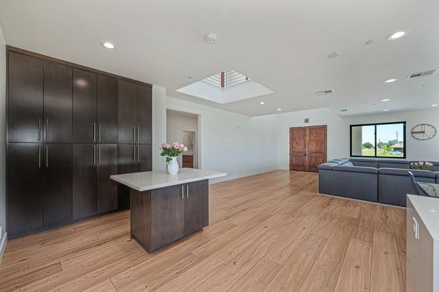 3885 Jefferson Blvd, West Sacramento, CA 95691