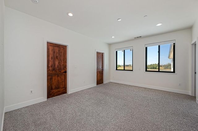 3885 Jefferson Blvd, West Sacramento, CA 95691