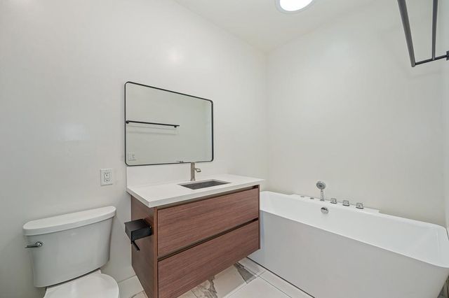 3885 Jefferson Blvd, West Sacramento, CA 95691