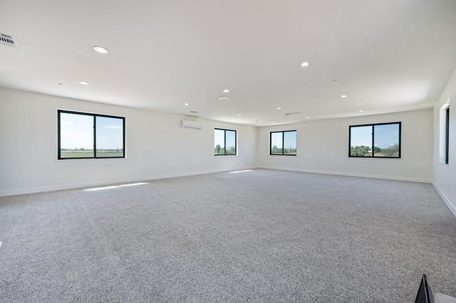 3885 Jefferson Blvd, West Sacramento, CA 95691