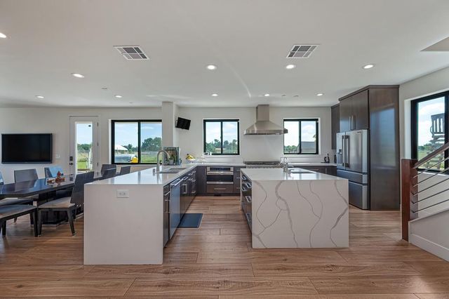 3885 Jefferson Blvd, West Sacramento, CA 95691