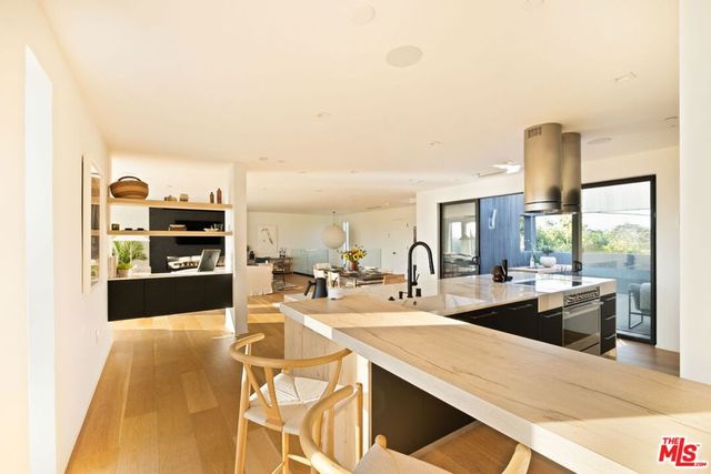 1900 Penmar Avenue, Venice, CA 90291