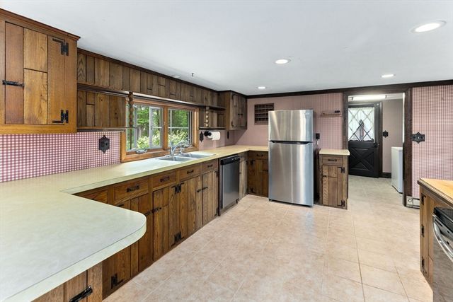 260 Crescent Street, West Bridgewater, MA 02379