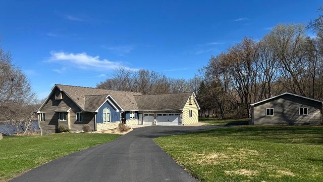 18130 Robinson Circle, Dayton, MN 55327