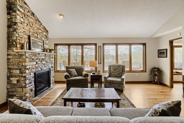 18130 Robinson Circle, Dayton, MN 55327