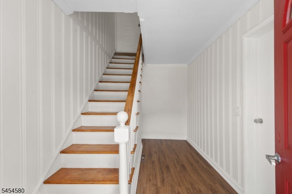 414 Saddle River Rd, Saddle Brook Twp., NJ 07663 — photo 5