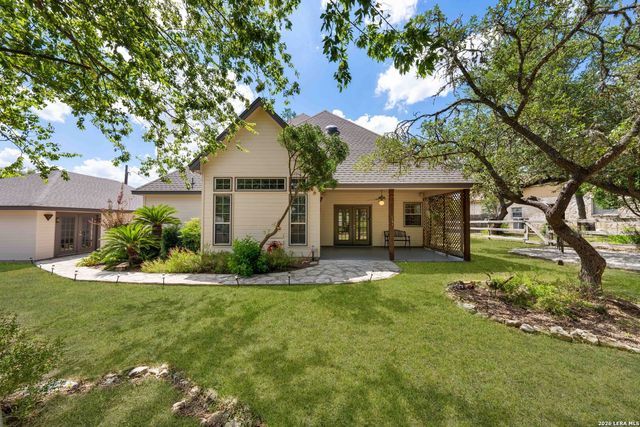 134 WOODLAND BLVD, Boerne, TX 78006