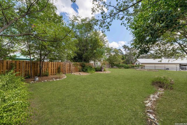 134 WOODLAND BLVD, Boerne, TX 78006