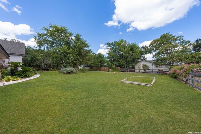 134 WOODLAND BLVD, Boerne, TX 78006