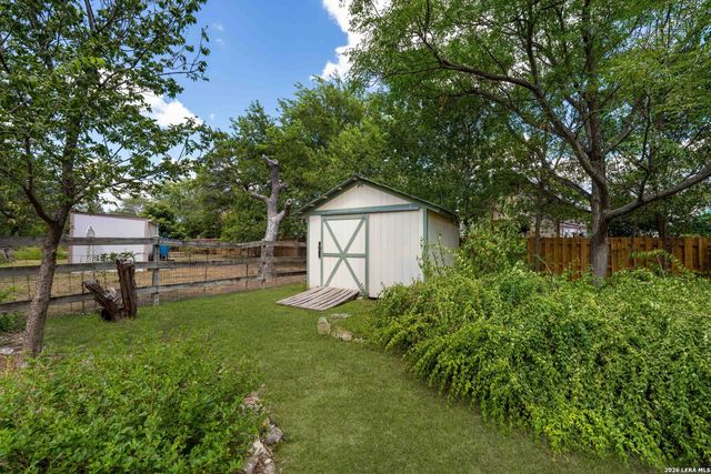 134 WOODLAND BLVD, Boerne, TX 78006