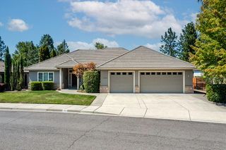 250 Briarwood Lane, Medford, OR 97504