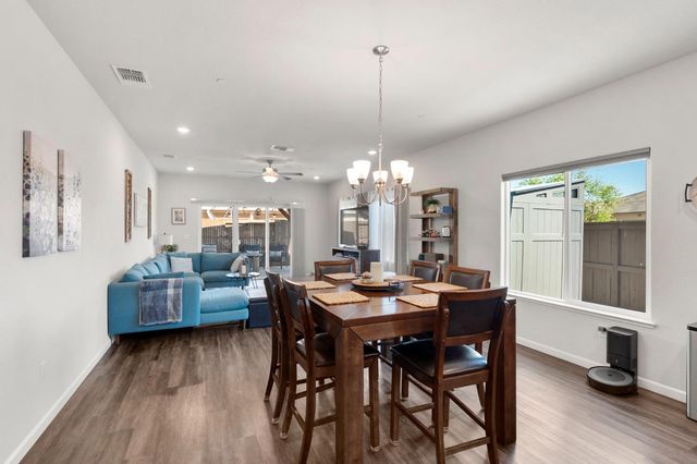 1500 Lahonton Way, Ione, CA 95640