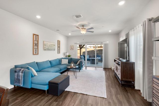 1500 Lahonton Way, Ione, CA 95640