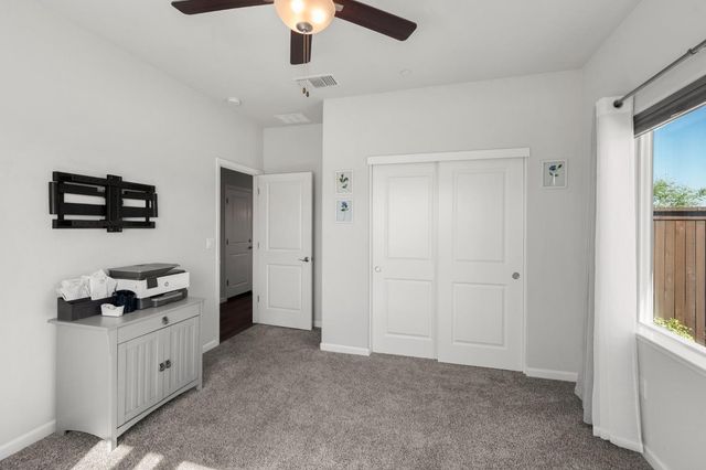 1500 Lahonton Way, Ione, CA 95640