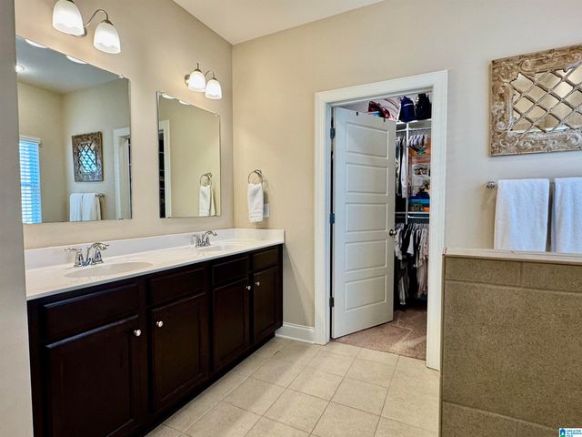 599 CHELSEA STATION CIRCLE, Chelsea, AL 35043