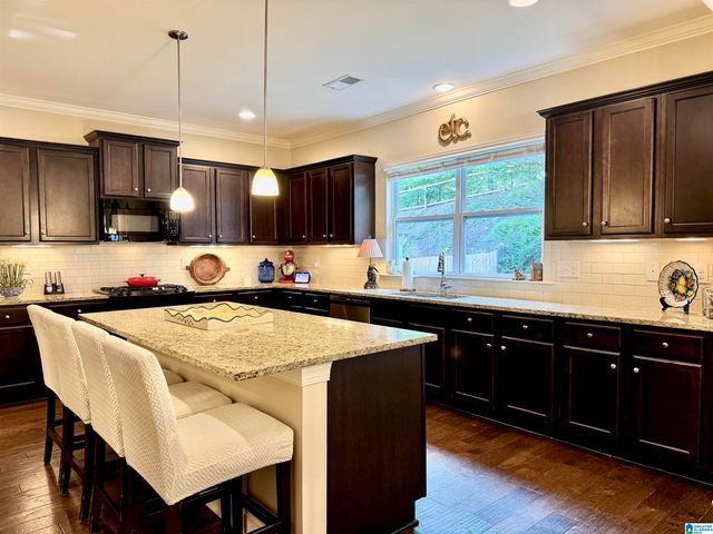 599 CHELSEA STATION CIRCLE, Chelsea, AL 35043