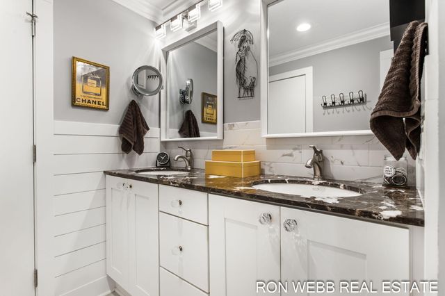 1745 Ottawa Beach Road 3, Holland, MI 49424