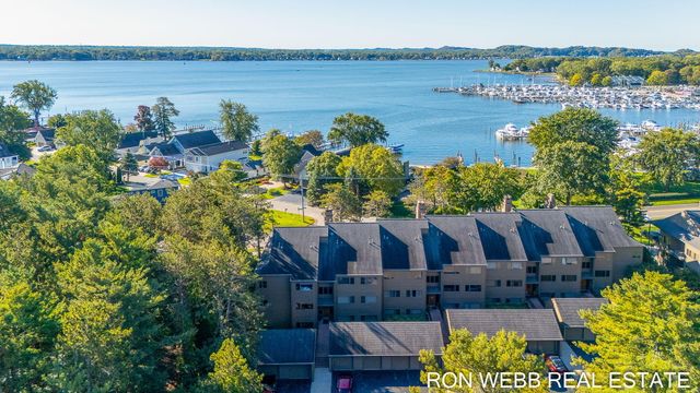 1745 Ottawa Beach Road 3, Holland, MI 49424