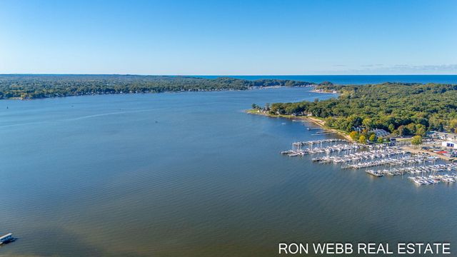 1745 Ottawa Beach Road 3, Holland, MI 49424