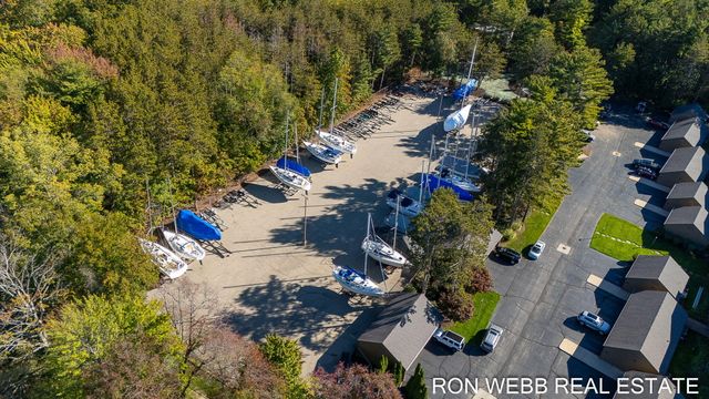1745 Ottawa Beach Road 3, Holland, MI 49424