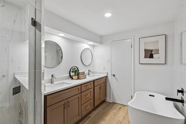 4604 Ivanhoe Drive, Fort Worth, TX 76132