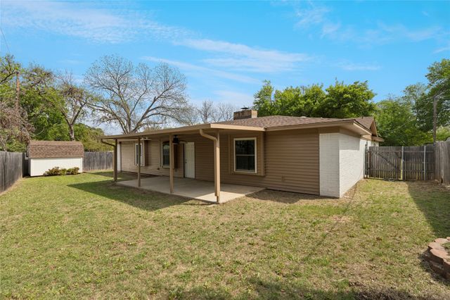 4604 Ivanhoe Drive, Fort Worth, TX 76132
