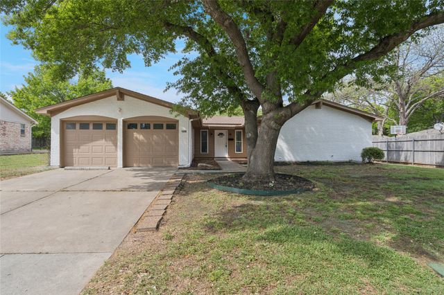 4604 Ivanhoe Drive, Fort Worth, TX 76132