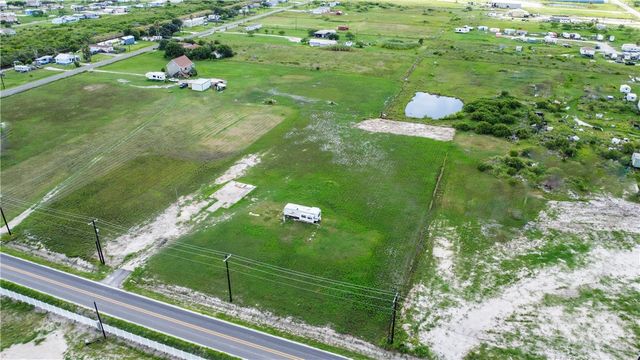 510 Rattlesnake Point, Rockport, TX 78382