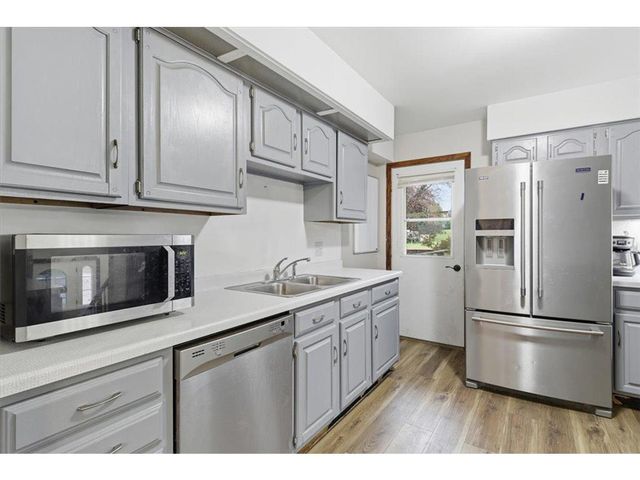 443 Oak Street, Woodville, WI 54028